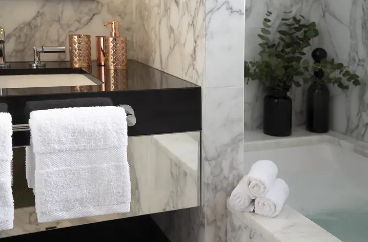 Face clothes in a bathroom