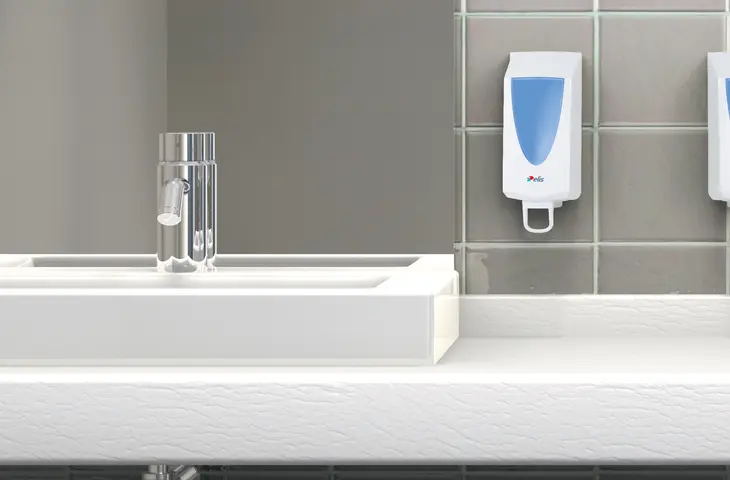 Liquid lotion dispenser