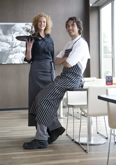 vetement horeca, horeca, tablier de cuisinier, veste cuisine, vetement cuisine, vêtement de travail, werkkledij, elis 